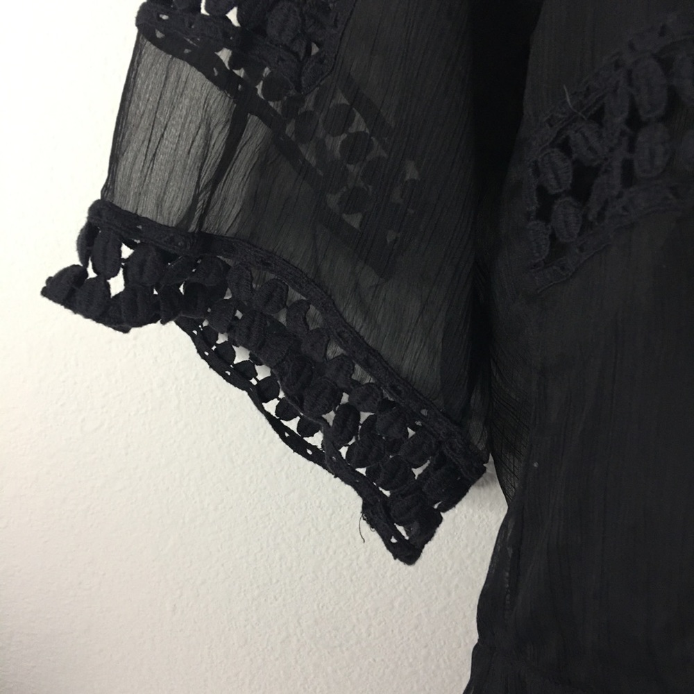 Daniel Rainn Sheer Black Crochet Lace Trim Peasant Blouse Size S - Picture 3 of 7